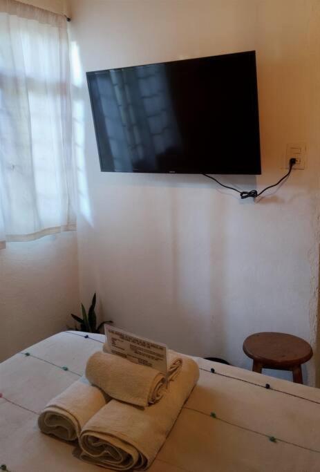 Chill Green Beautiful Downtown Area Tv Good Wifi Oaxaca Exterior foto
