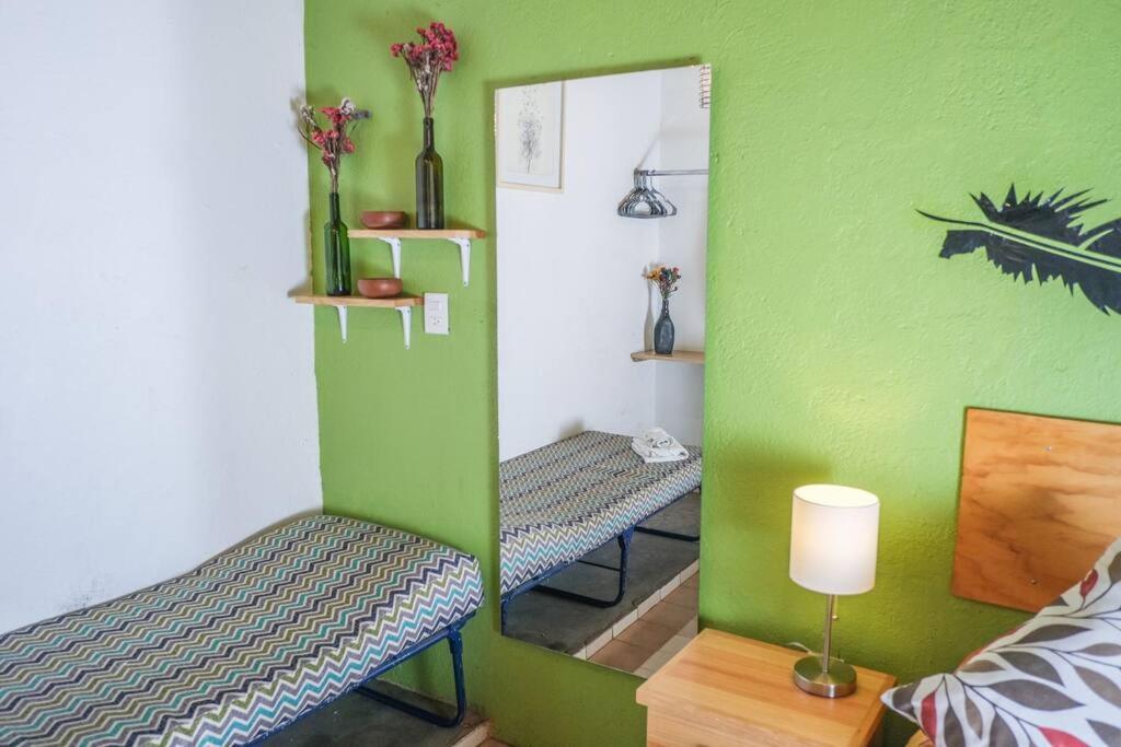 Chill Green Beautiful Downtown Area Tv Good Wifi Oaxaca Exterior foto